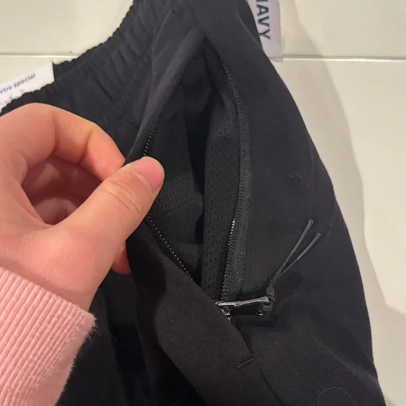Old Navy Dynamic Fleece - Picture 11 of 13